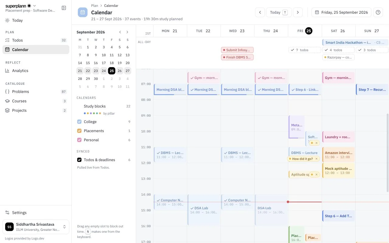 Superplann weekly calendar with study blocks, classes, and placement events